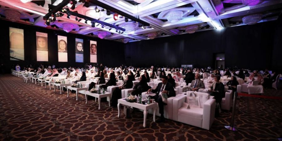 4v1w6w0byzlw2smg0i0g history 2020